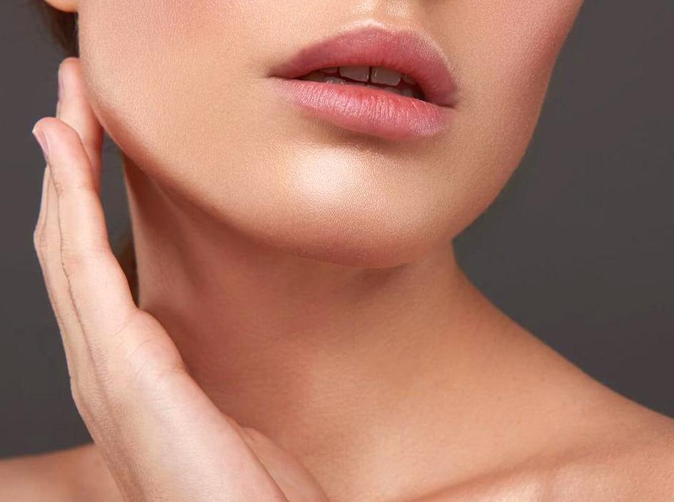 Custom Contouring for Various Face Types