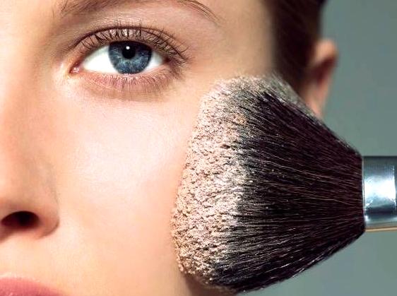 Best Cosmetic Products for Skin Affected by Acne